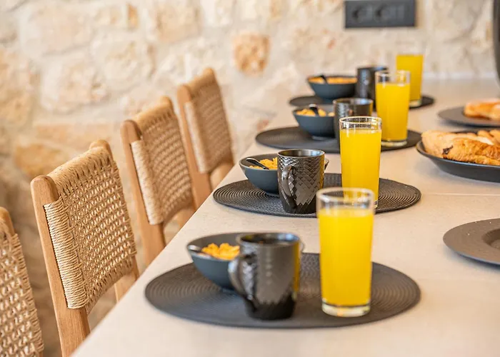 Villa Lithos Art - Euphoria *