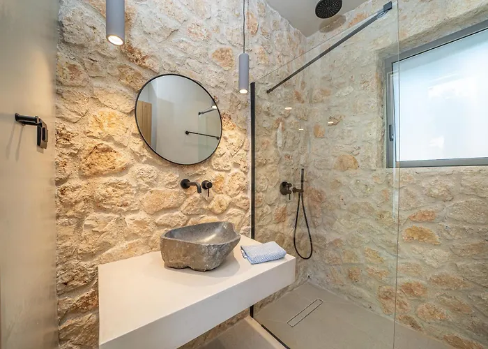 Lithos Art - Euphoria Villa